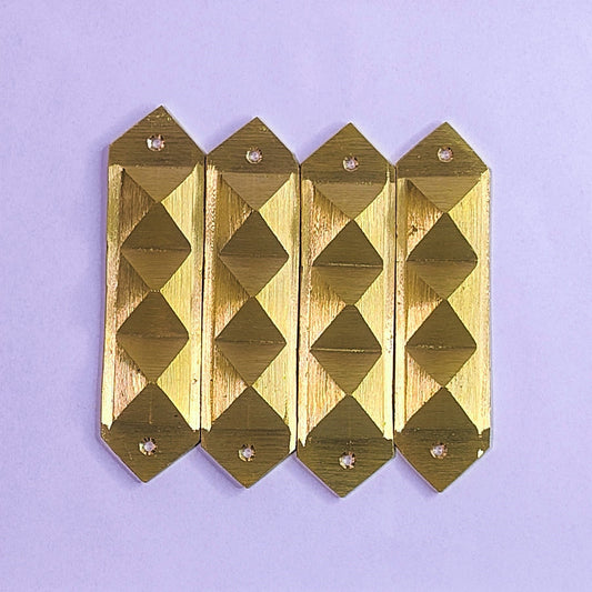 3 Pyramid Strip (Brass) (5 inches)